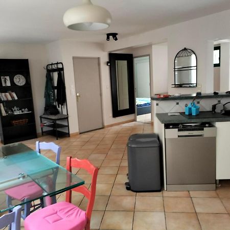 Appartement Au Centre Ville Avec Un Beau Jardin Prive Ланьон Екстериор снимка